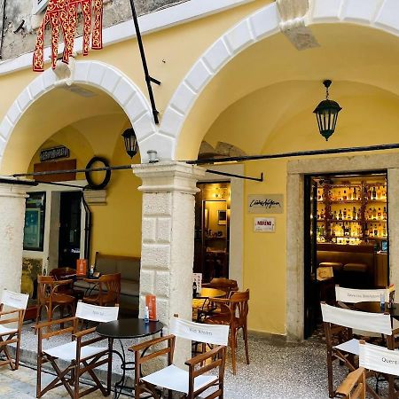Mary'S Melodies At Corfu Old Town Exterior photo